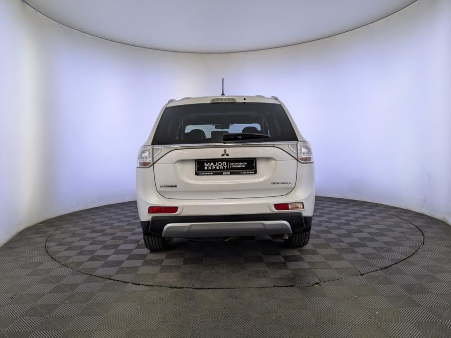 Mitsubishi Outlander III Рестайлинг Москва  - изображение 6