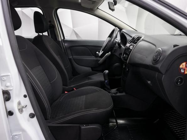 Renault Sandero II с пробегом 2017 года, цена 846 000 рублей, 150000 км, хэтчбек, Автокод Объявления