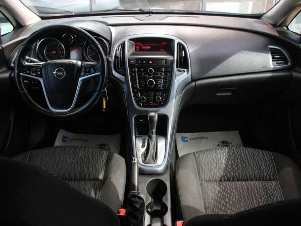 Opel Astra J Рестайлинг с пробегом 2013 года, цена 718 000 рублей, 202454 км, седан, Автокод Объявления