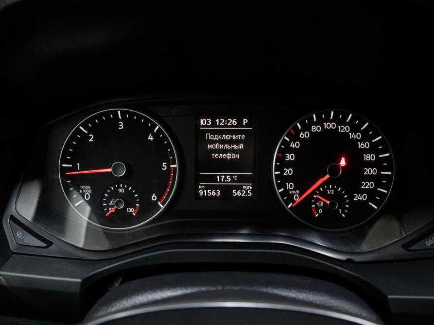 Volkswagen Amarok I Рестайлинг Москва  - изображение 13