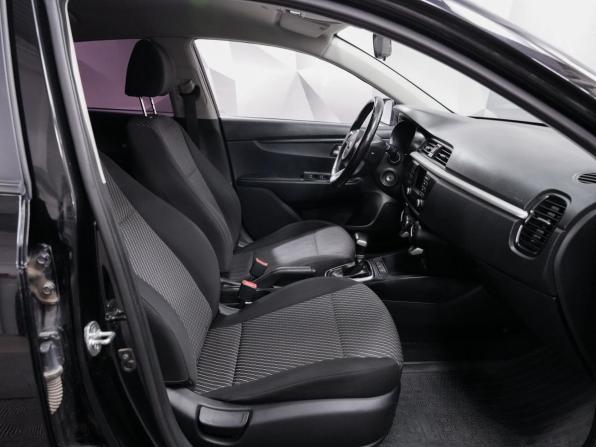 Kia Rio IV с пробегом 2018 года, цена 1 525 000 рублей, 104001 км, хэтчбек, Автокод Объявления