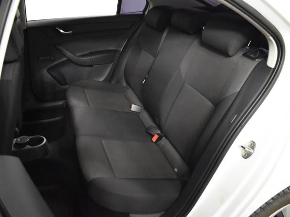 Skoda Rapid I с пробегом 2016 года, цена 855 900 рублей, 110336 км, лифтбек, Автокод Объявления