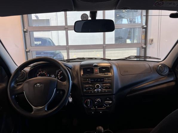 Lada (ВАЗ) Granta I Рестайлинг с пробегом 2021 года, цена 608 900 рублей, 70283 км, лифтбек, Автокод Объявления