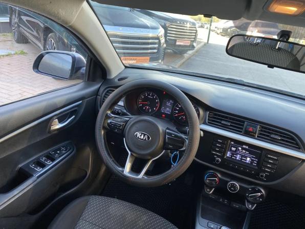 Kia Rio IV с пробегом 2017 года, цена 929 000 рублей, 249431 км, седан, Автокод Объявления