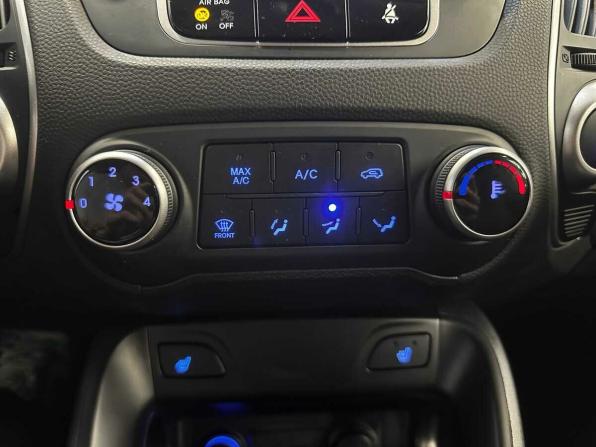 Hyundai ix35 I с пробегом 2012 года, цена 1 240 000 рублей, 106401 км, внедорожник, Автокод Объявления