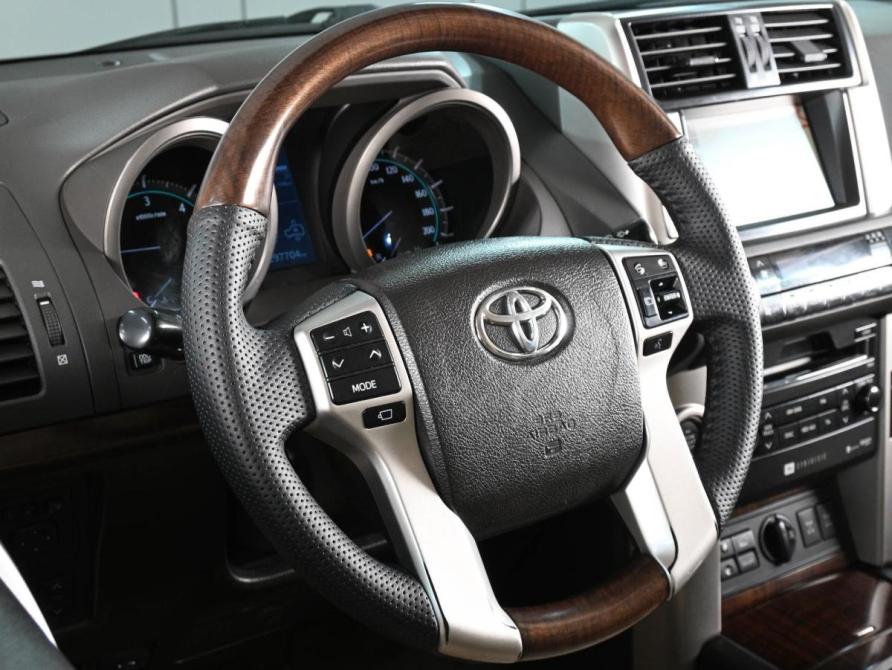 Toyota Land Cruiser Prado 150 Series Ростов-на-Дону  - изображение 12
