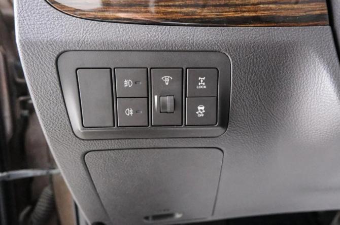 Hyundai Santa Fe II Рестайлинг с пробегом 2012 года, цена 1 369 000 рублей, 249000 км, внедорожник, Автокод Объявления