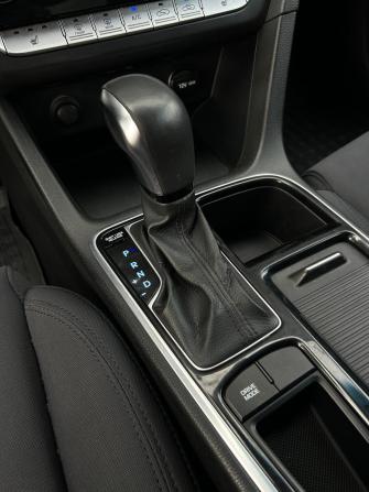 Hyundai Sonata VII (LF) Рестайлинг с пробегом 2017 года, цена 1 680 000 рублей, 168850 км, седан, Автокод Объявления