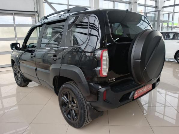 Lada (ВАЗ) Niva Travel I с пробегом 2023 года, цена 1 143 000 рублей, 32000 км, внедорожник, Автокод Объявления