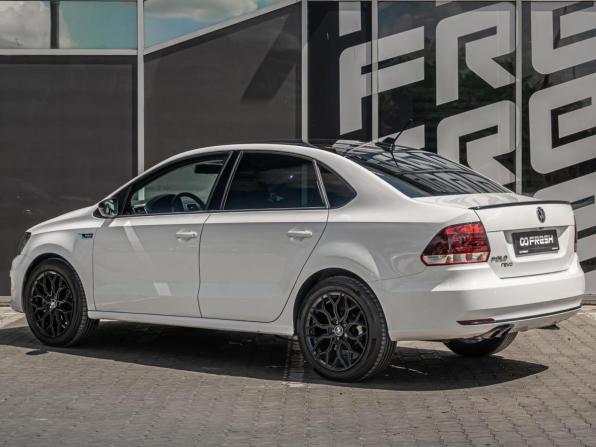 Volkswagen Polo V Рестайлинг с пробегом 2019 года, цена 1 430 000 рублей, 133309 км, седан, Автокод Объявления