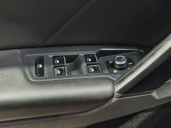 Volkswagen Tiguan II с пробегом 2019 года, цена 3 095 000 рублей, 159283 км, внедорожник, Автокод Объявления