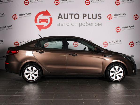 Kia Rio III Рестайлинг с пробегом 2016 года, цена 890 000 рублей, 138932 км, седан, Автокод Объявления