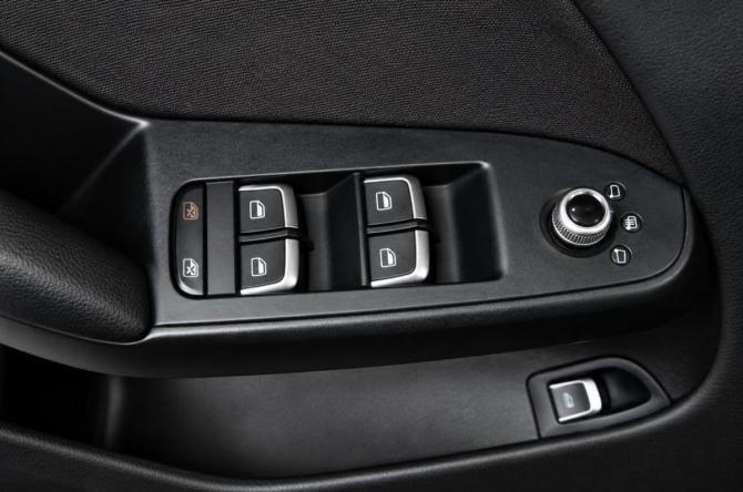 Audi A4 IV (B8) Рестайлинг с пробегом 2013 года, цена 1 479 000 рублей, 185000 км, седан, Автокод Объявления