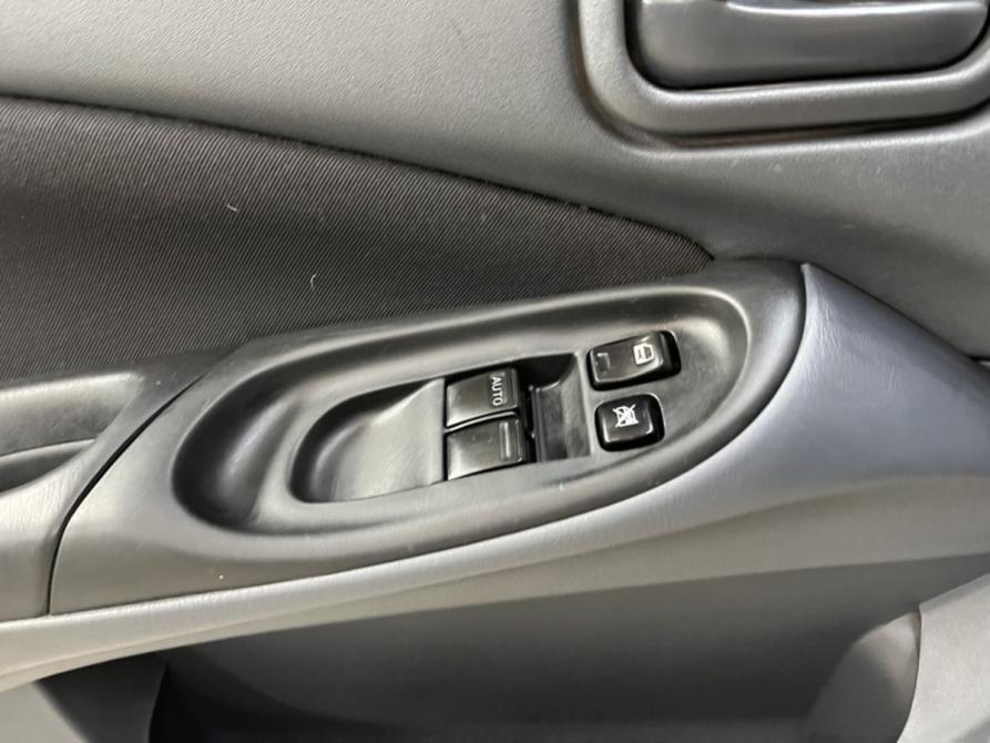 Nissan Almera II (N16) Рестайлинг Курск  - изображение 13