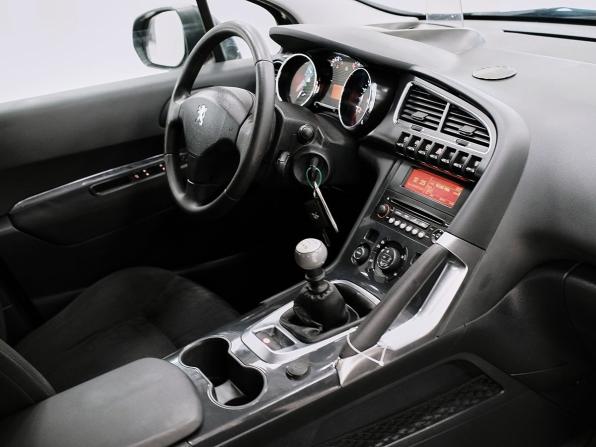 Peugeot 3008 I с пробегом 2011 года, цена 642 000 рублей, 122895 км, внедорожник, Автокод Объявления