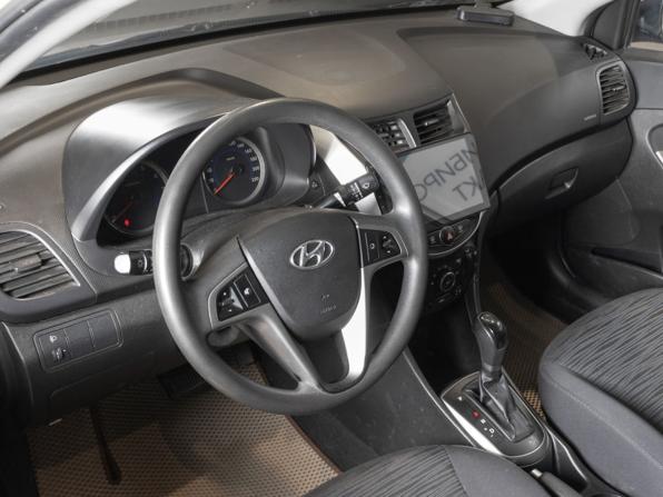 Hyundai Solaris I Рестайлинг с пробегом 2015 года, цена 930 000 рублей, 183739 км, седан, Автокод Объявления