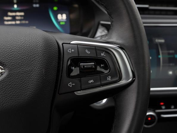 Omoda S5 с пробегом 2023 года, цена 1 599 000 рублей, 38753 км, седан, Автокод Объявления