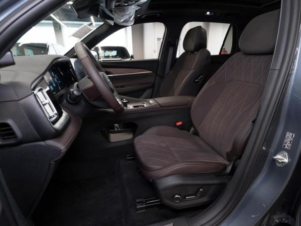Geely Monjaro I Рестайлинг 2 с пробегом 2026 года, цена 4 250 000 рублей, 50 км, внедорожник, Автокод Объявления