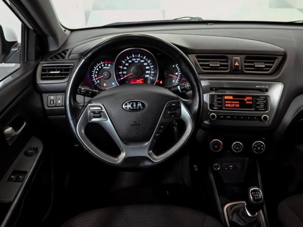 Kia Rio III Рестайлинг с пробегом 2016 года, цена 1 100 000 рублей, 145069 км, седан, Автокод Объявления