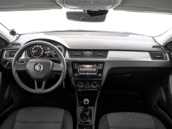 Skoda Rapid I Рестайлинг с пробегом 2019 года, цена 800 000 рублей, 196860 км, лифтбек, Автокод Объявления
