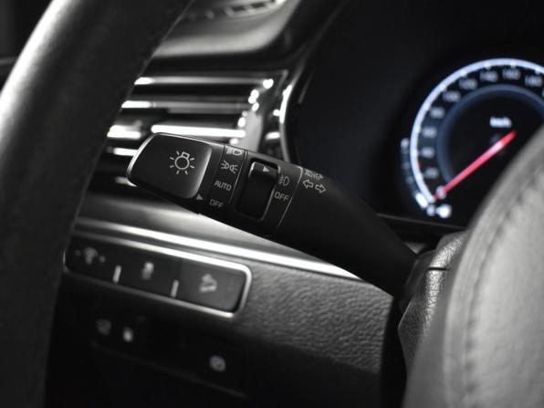 Kia Mohave I Рестайлинг 2 с пробегом 2022 года, цена 5 224 900 рублей, 85453 км, внедорожник, Автокод Объявления