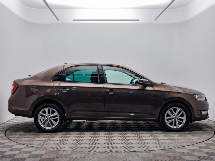Skoda Rapid I Рестайлинг Москва  - изображение 7