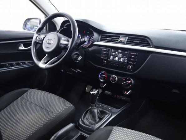 Kia Rio IV с пробегом 2018 года, цена 950 000 рублей, 296423 км, седан, Автокод Объявления