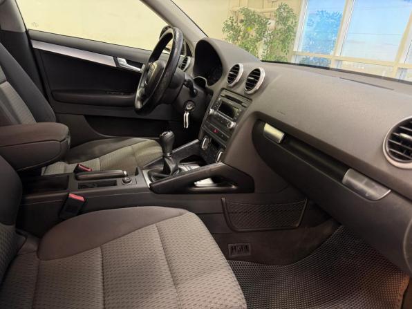 Audi A3 II (8P) Рестайлинг 2 с пробегом 2008 года, цена 849 000 рублей, 187000 км, хэтчбек, Автокод Объявления