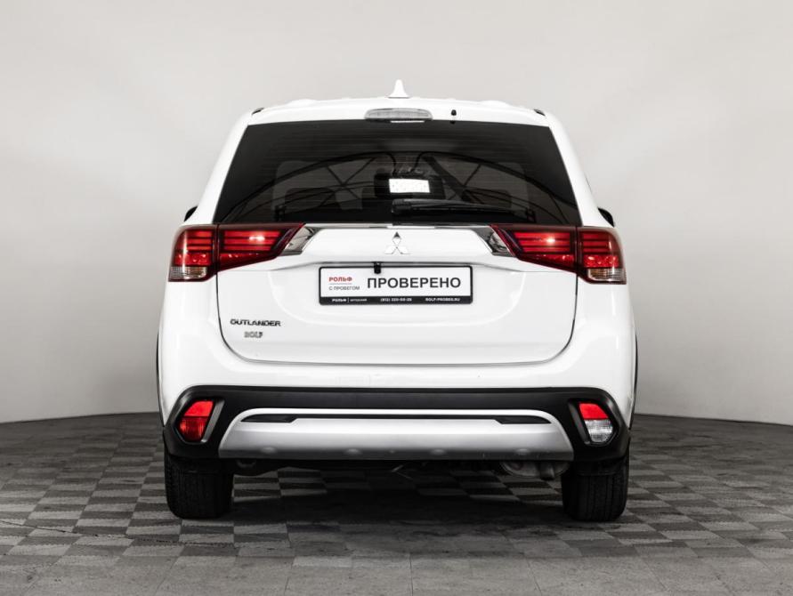 Mitsubishi Outlander III Рестайлинг 3 Санкт-Петербург  - изображение 7