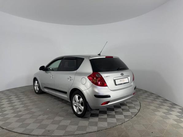 Kia Ceed I с пробегом 2007 года, цена 570 000 рублей, 247229 км, хэтчбек, Автокод Объявления