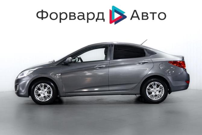 Hyundai Solaris I с пробегом 2014 года, цена 949 000 рублей, 213617 км, седан, Автокод Объявления