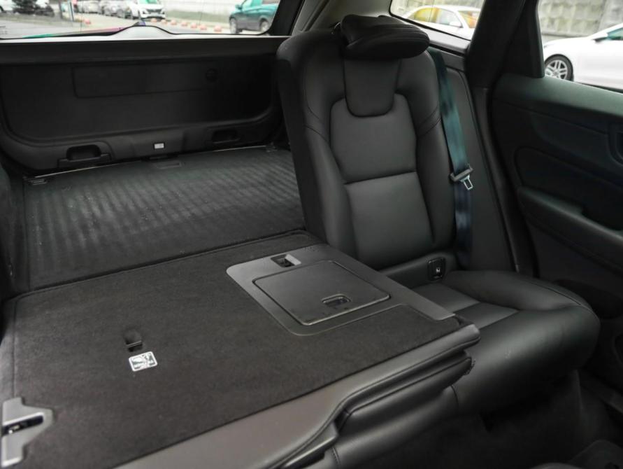 Volvo XC60 II Рестайлинг Санкт-Петербург  - изображение 30