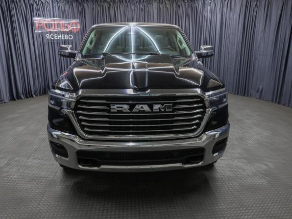 Ram 1500 V Рестайлинг с пробегом 2025 года, цена 8 490 000 рублей, 43 км, offers.body_type.unknown, Автокод Объявления