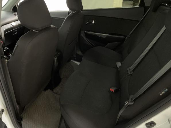 Kia Rio III Рестайлинг с пробегом 2016 года, цена 1 159 000 рублей, 98847 км, седан, Автокод Объявления