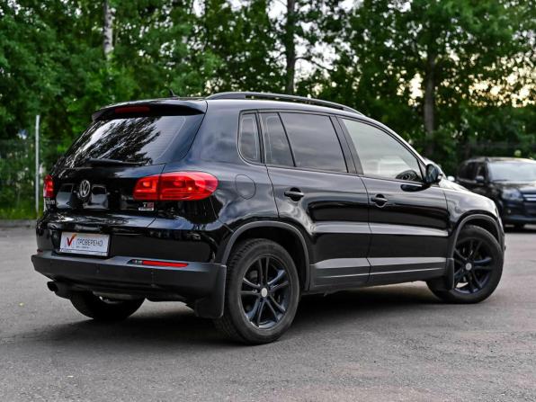 Volkswagen Tiguan I Рестайлинг с пробегом 2015 года, цена 1 220 000 рублей, 188242 км, внедорожник, Автокод Объявления