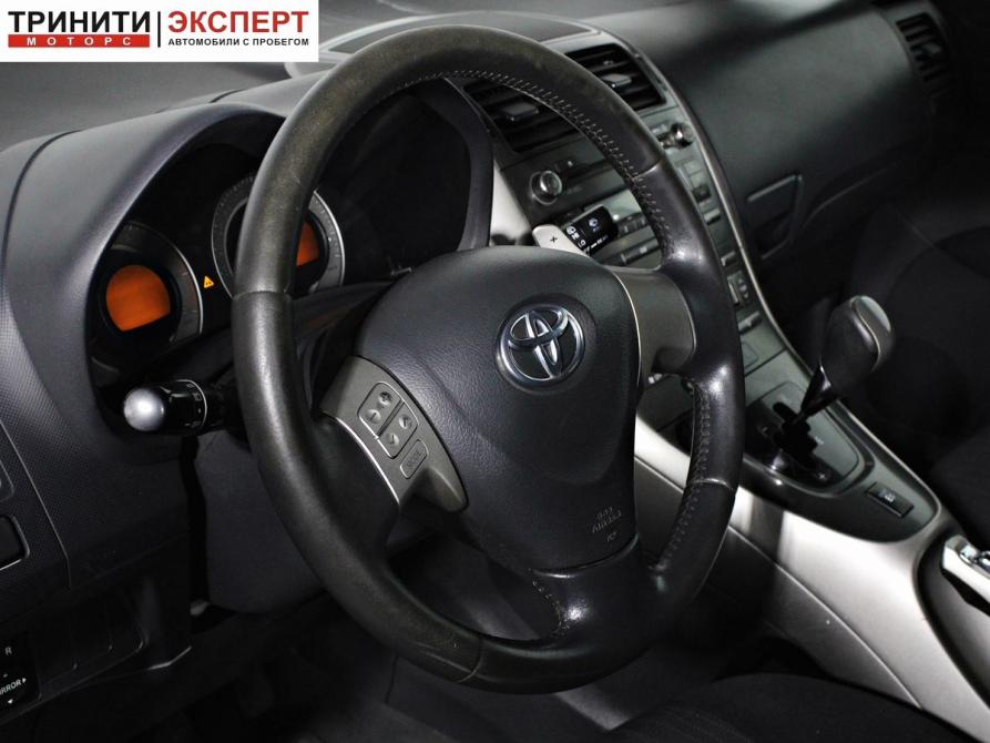Toyota Auris I Белгород  - изображение 12