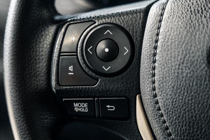 Toyota RAV4 IV (XA40) с пробегом 2013 года, цена 1 670 000 рублей, 201699 км, внедорожник, Автокод Объявления