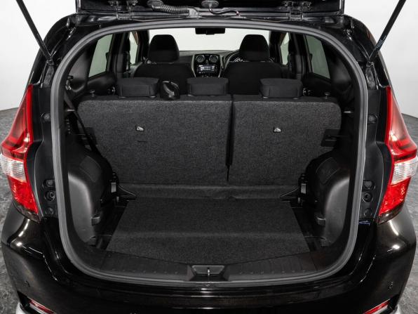 Nissan Note II Рестайлинг с пробегом 2018 года, цена 1 070 500 рублей, 190499 км, хэтчбек, Автокод Объявления