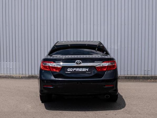 Toyota Camry VII (XV50) с пробегом 2012 года, цена 1 515 000 рублей, 291428 км, седан, Автокод Объявления
