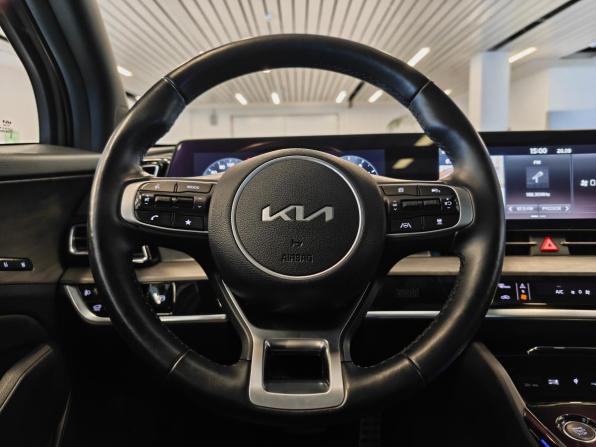 Kia Sportage V с пробегом 2023 года, цена 3 590 000 рублей, 49615 км, внедорожник, Автокод Объявления