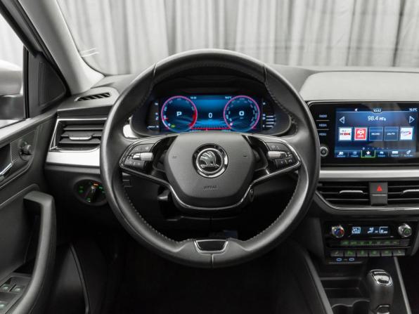 Skoda Rapid II с пробегом 2021 года, цена 1 740 000 рублей, 68861 км, лифтбек, Автокод Объявления