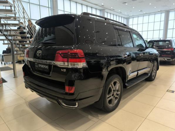 Toyota Land Cruiser 200 Series Рестайлинг 1 с пробегом 2013 года, цена 4 150 000 рублей, 165090 км, внедорожник, Автокод Объявления
