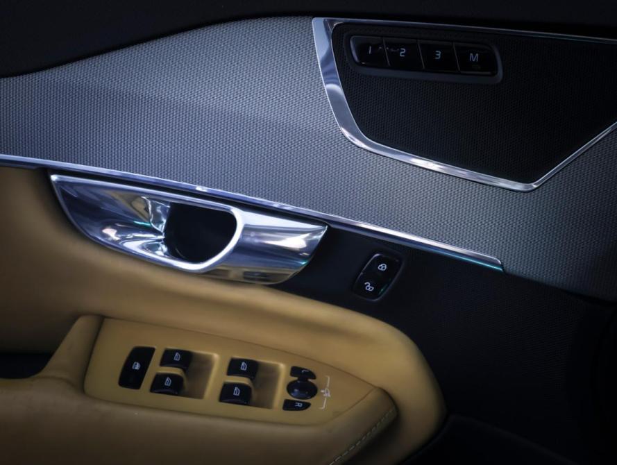 Volvo XC90 II Москва  - изображение 17