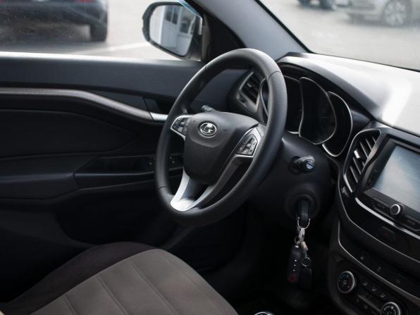 Lada (ВАЗ) Vesta I с пробегом 2018 года, цена 1 000 000 рублей, 97155 км, универсал, Автокод Объявления