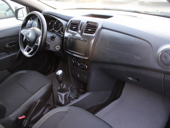 Renault Logan II Рестайлинг с пробегом 2022 года, цена 1 299 000 рублей, 65878 км, седан, Автокод Объявления