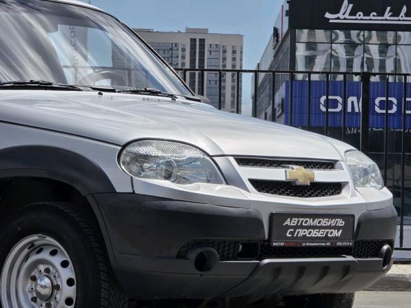 Chevrolet Niva I Рестайлинг с пробегом 2009 года, цена 415 000 рублей, 138920 км, внедорожник, Автокод Объявления