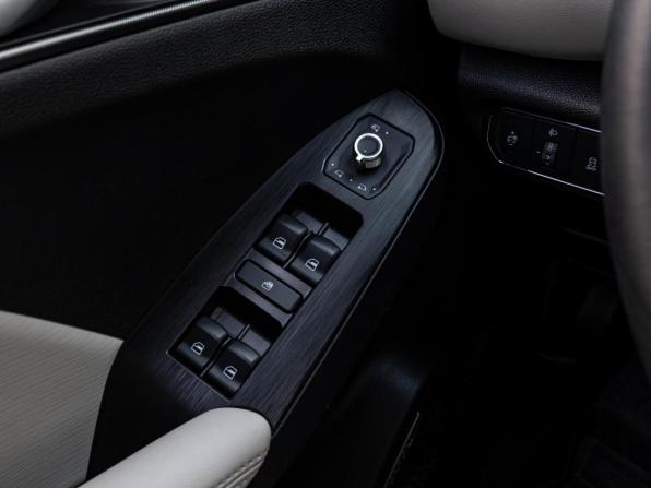 Haval Jolion I Рестайлинг с пробегом 2024 года, цена 2 200 000 рублей, 11162 км, внедорожник, Автокод Объявления