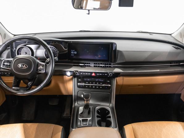 Kia Carnival IV с пробегом 2020 года, цена 3 700 000 рублей, 110000 км, минивэн, Автокод Объявления