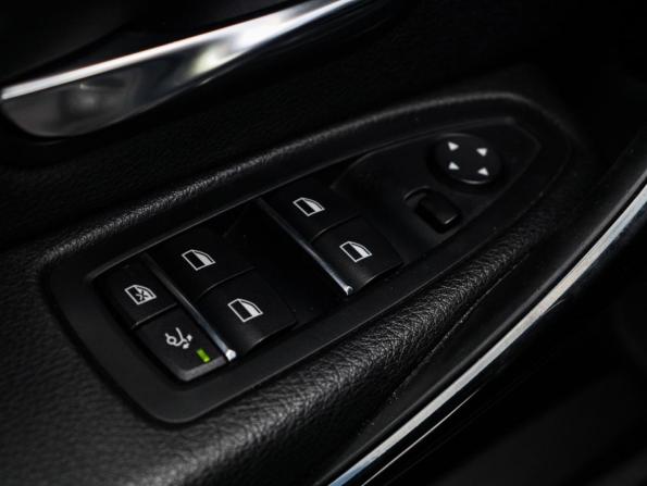 BMW 3 серии VI (F3x) Рестайлинг с пробегом 2018 года, цена 2 330 000 рублей, 165216 км, лифтбек, Автокод Объявления