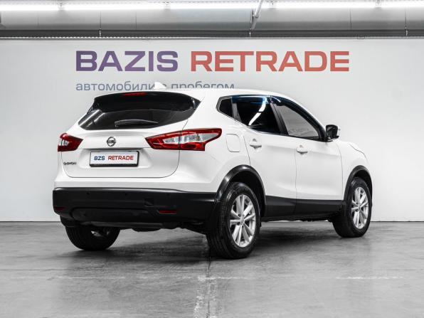 Nissan Qashqai II с пробегом 2017 года, цена 1 690 000 рублей, 84915 км, внедорожник, Автокод Объявления